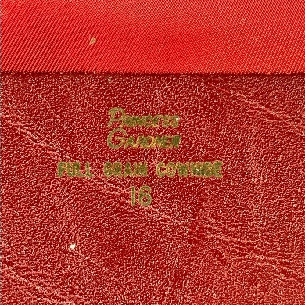 Prince Gardner Vintage card holder